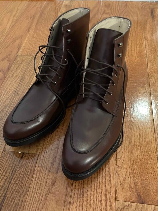 Idrese Moc Toe Leather Boots Size: 11 EE main image 4